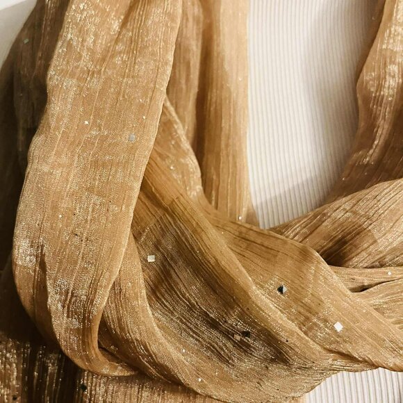 NWT Handmade Golden Sparkle Scarf by Sana – Elegant Evening Style - Picture 12 of 12